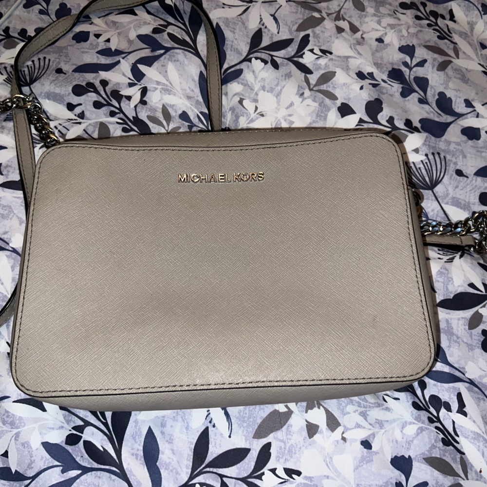 Michael Kors Crossbody Purse
